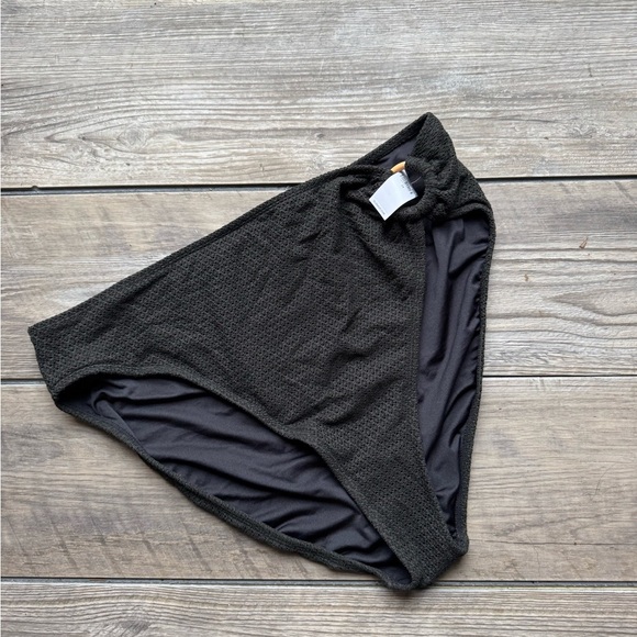 Old navy Black Textured Bikini Bottom - Picture 2 of 2